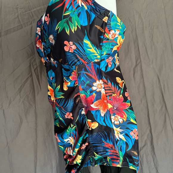 Floral Paradise Women's One Piece Swimsuit - Picture 4 of 6